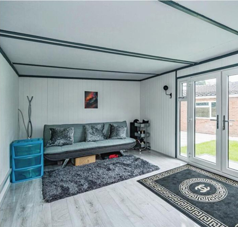 Gregory Close Home Garden